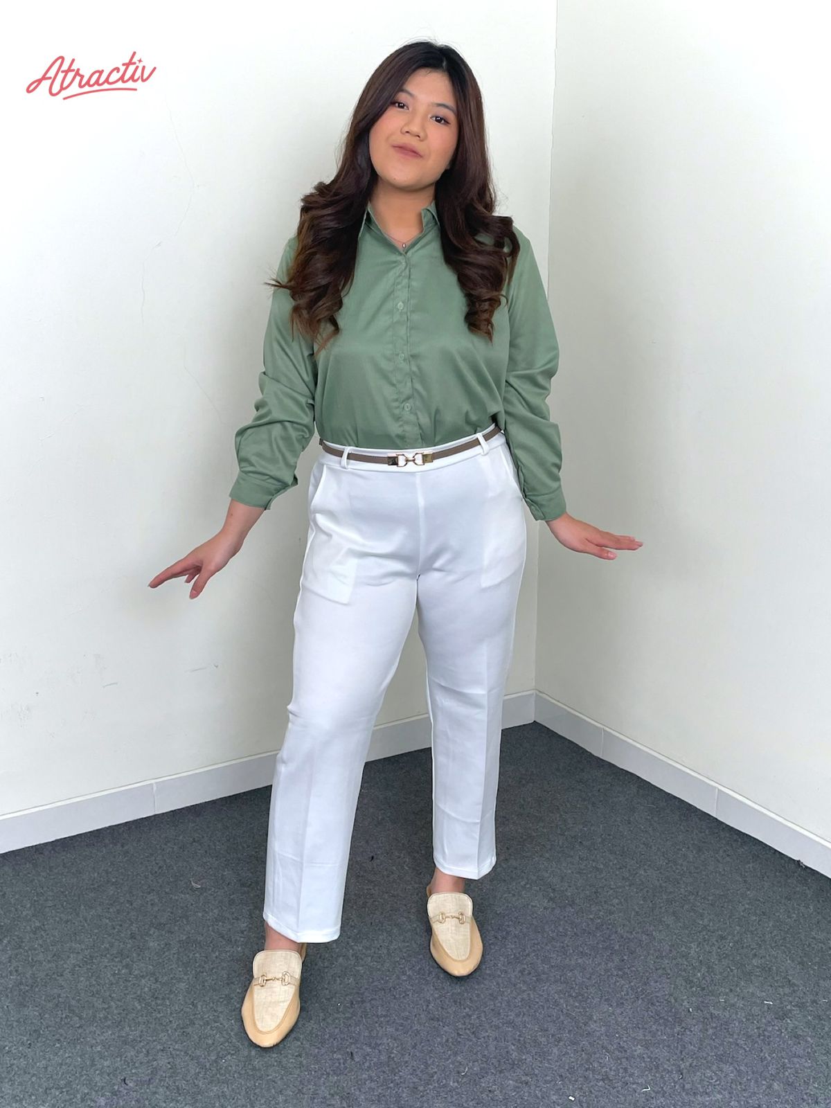 Celana Delia Putih Atractiv - Atractiv Big Size Label