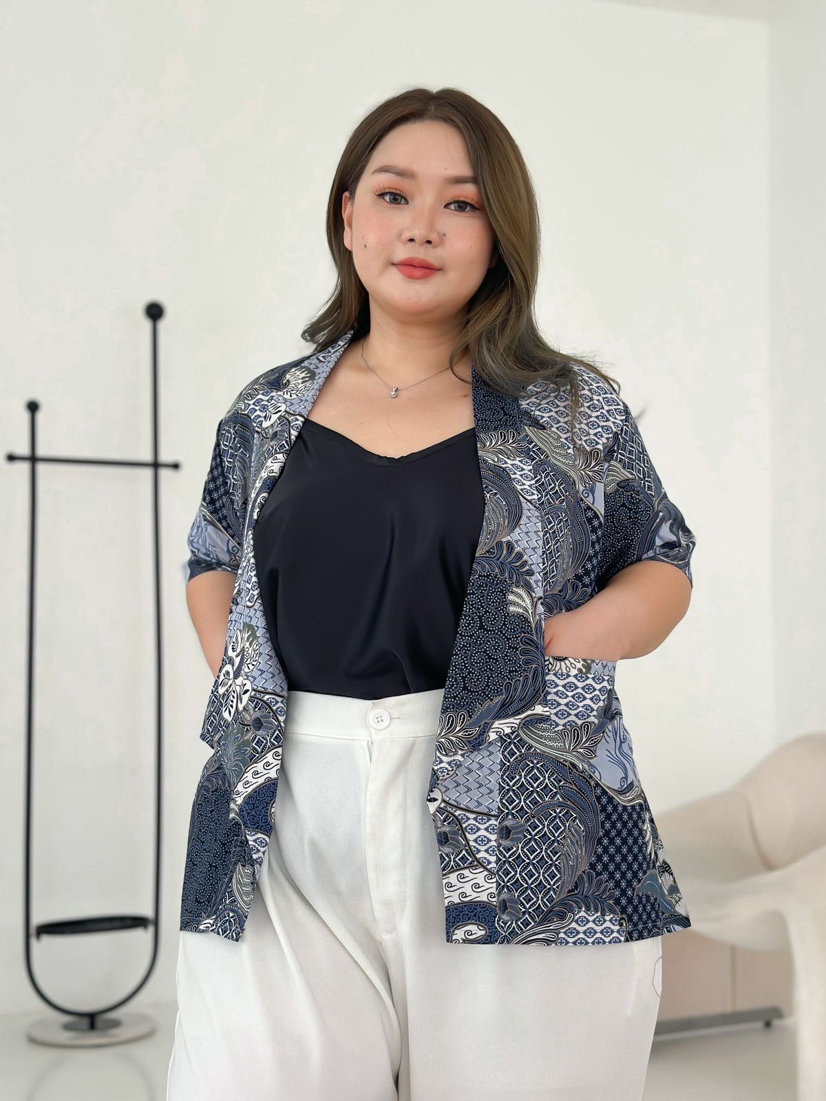 Outer Batik Lengan Pendek Binar Biru Atractiv