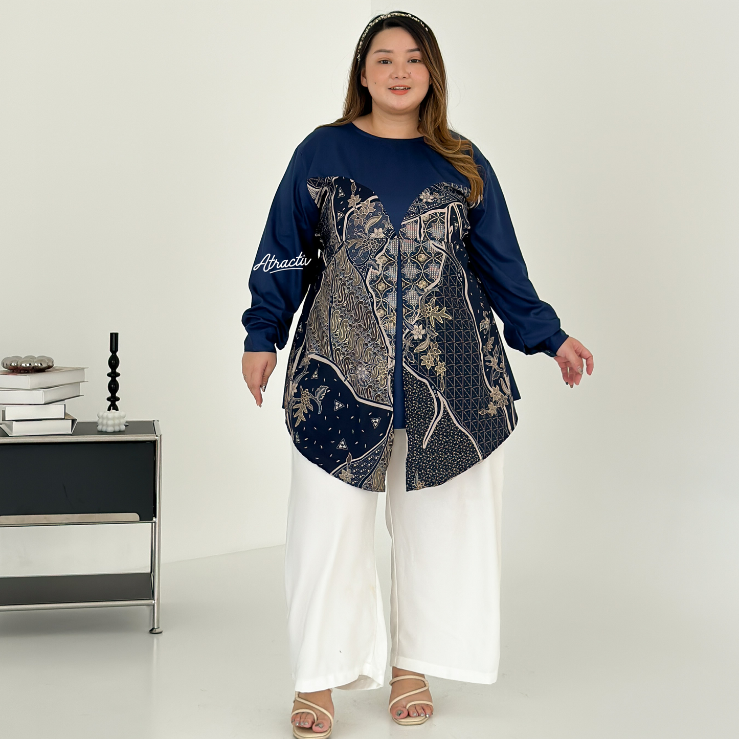 Batik Lengan Panjang Kalya Navy ATRACTIV