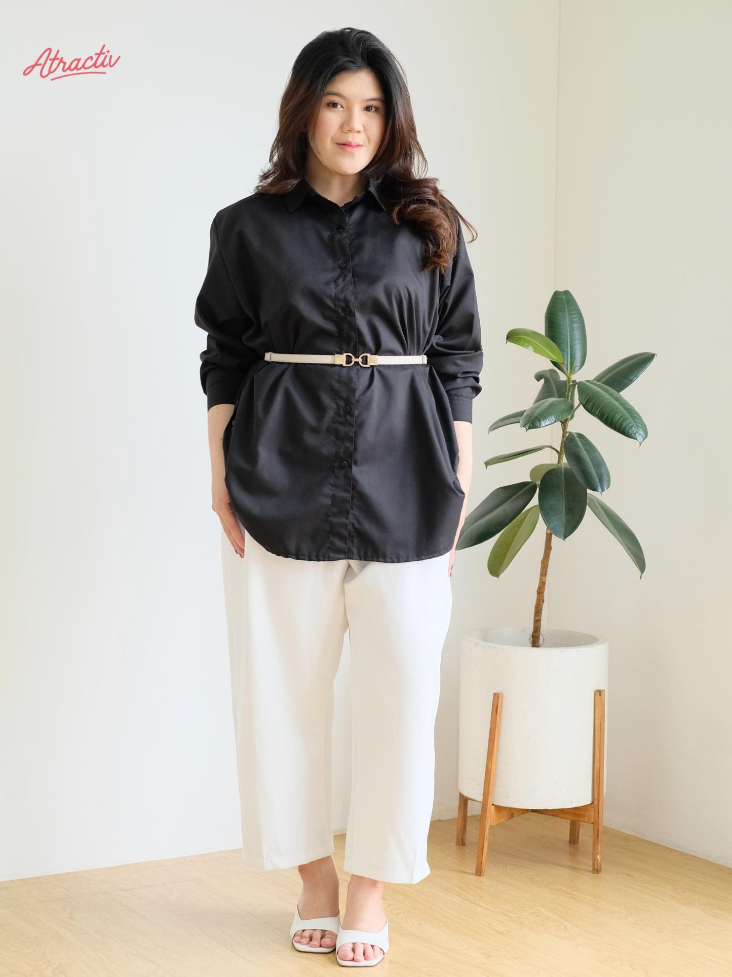 Kemeja Lengan Panjang Anti Lecek ATRACTIV (Hitam)