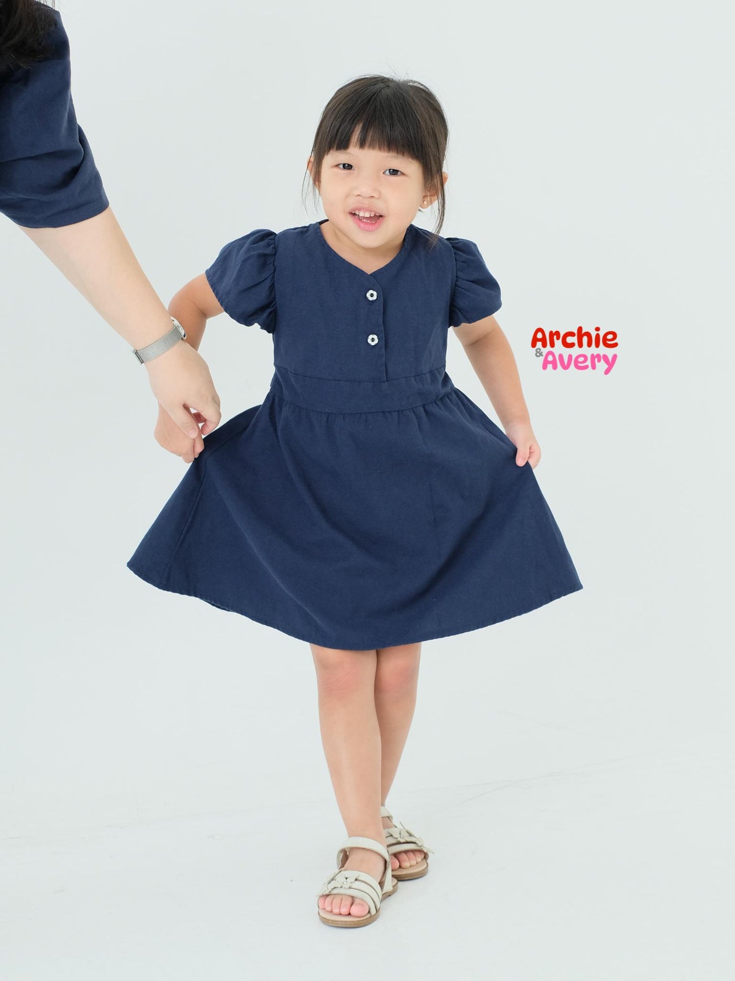 Dress Oxford Anak ATRACTIV x ArchieAvery
